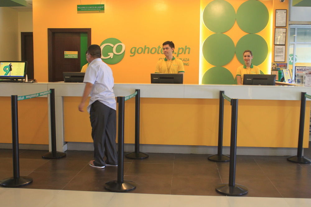 Go Hotels Plus Mandaluyong Bagian luar foto
